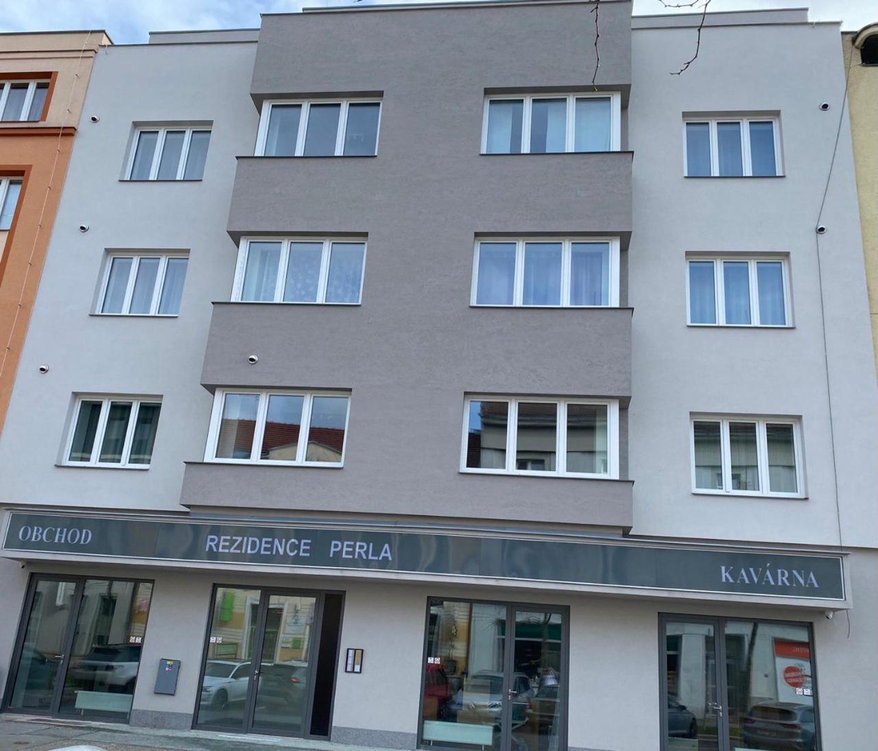 Perla Hradce 202 Apartment Hradec Kralove Exterior photo