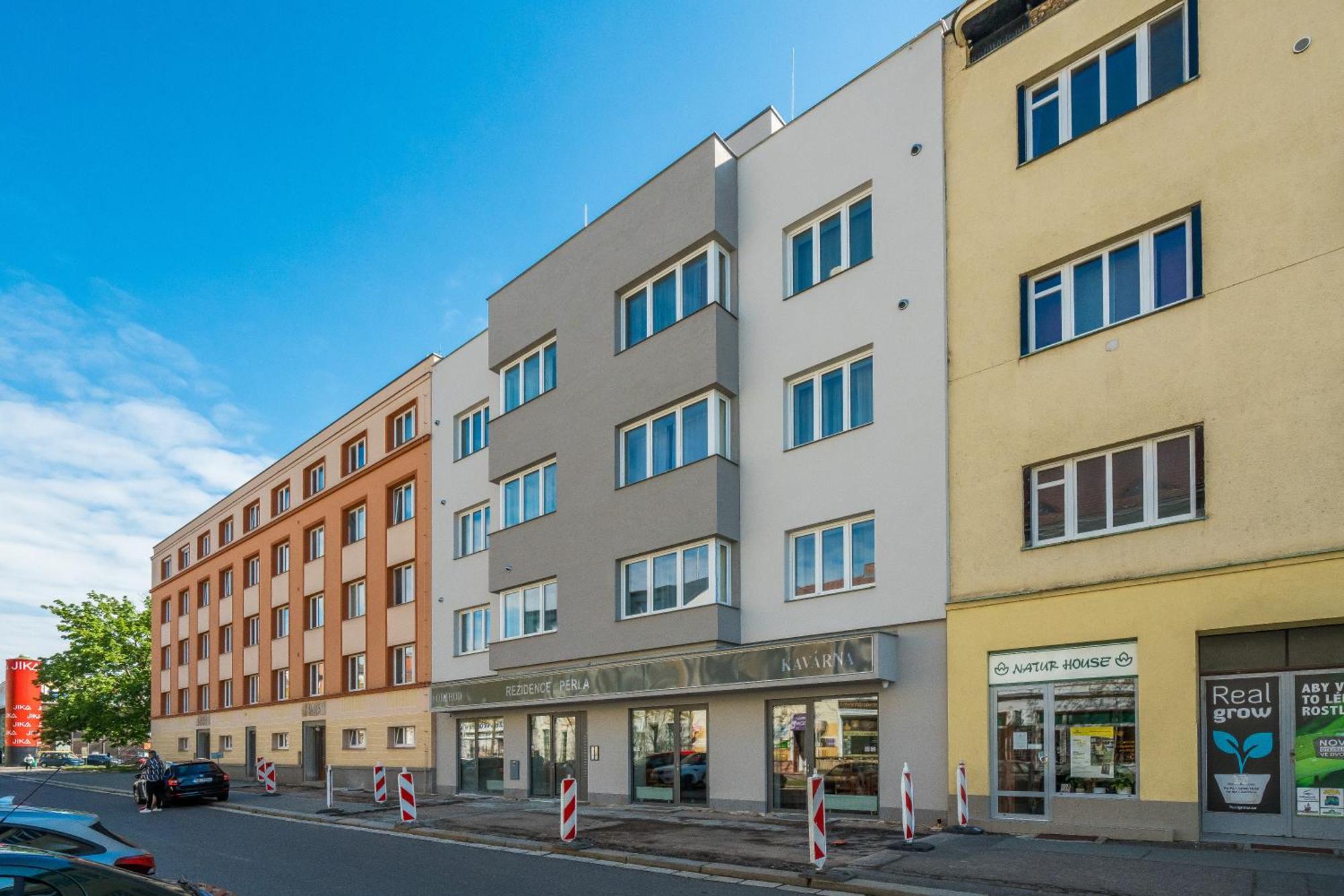Perla Hradce 202 Apartment Hradec Kralove Exterior photo